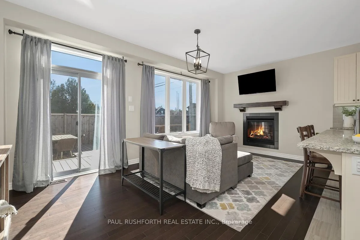 Photo 17 of 10 Cento Way, Ottawa, Stittsville (North) — HOMEH