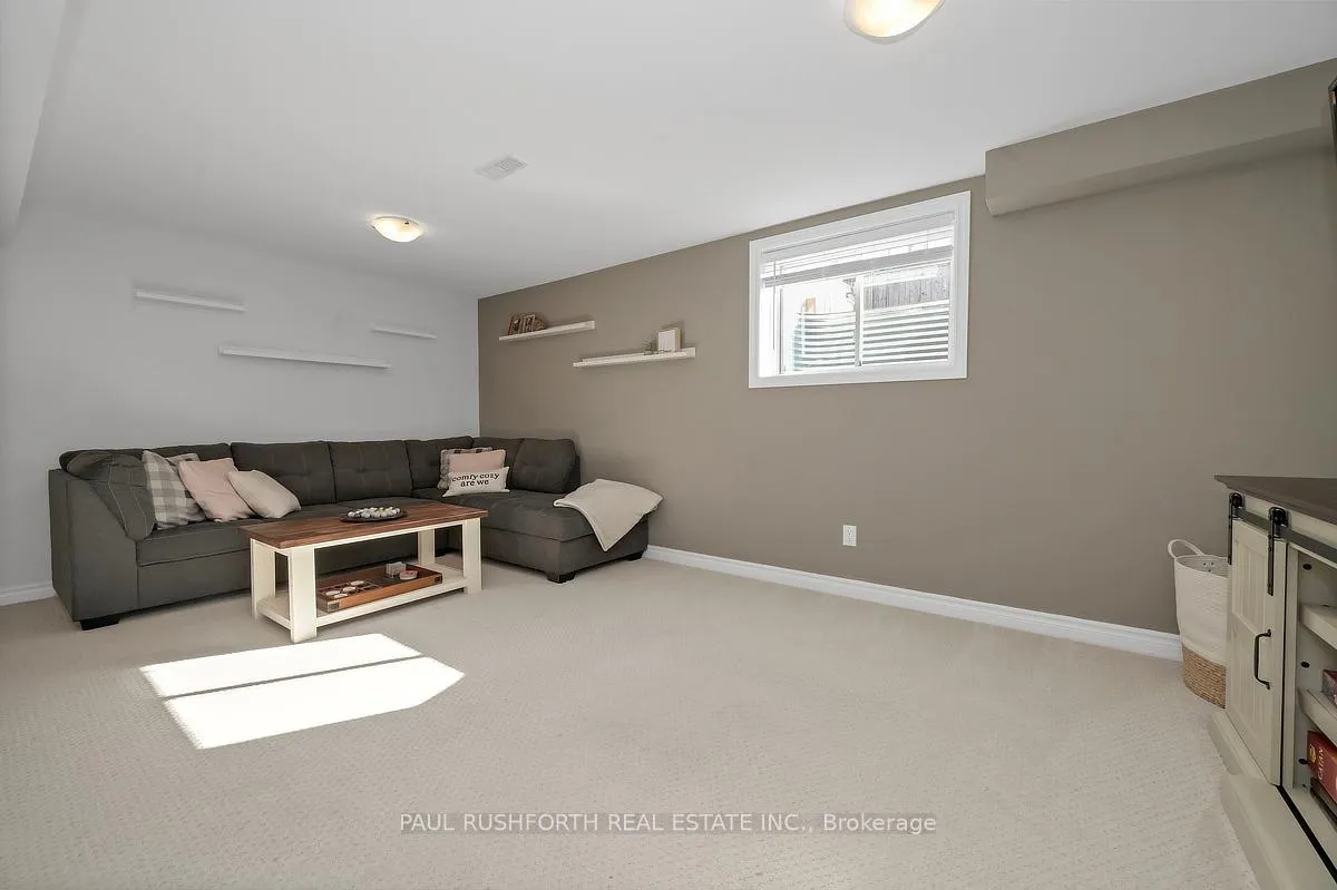 Photo 36 of 10 Cento Way, Ottawa, Stittsville (North) — HOMEH