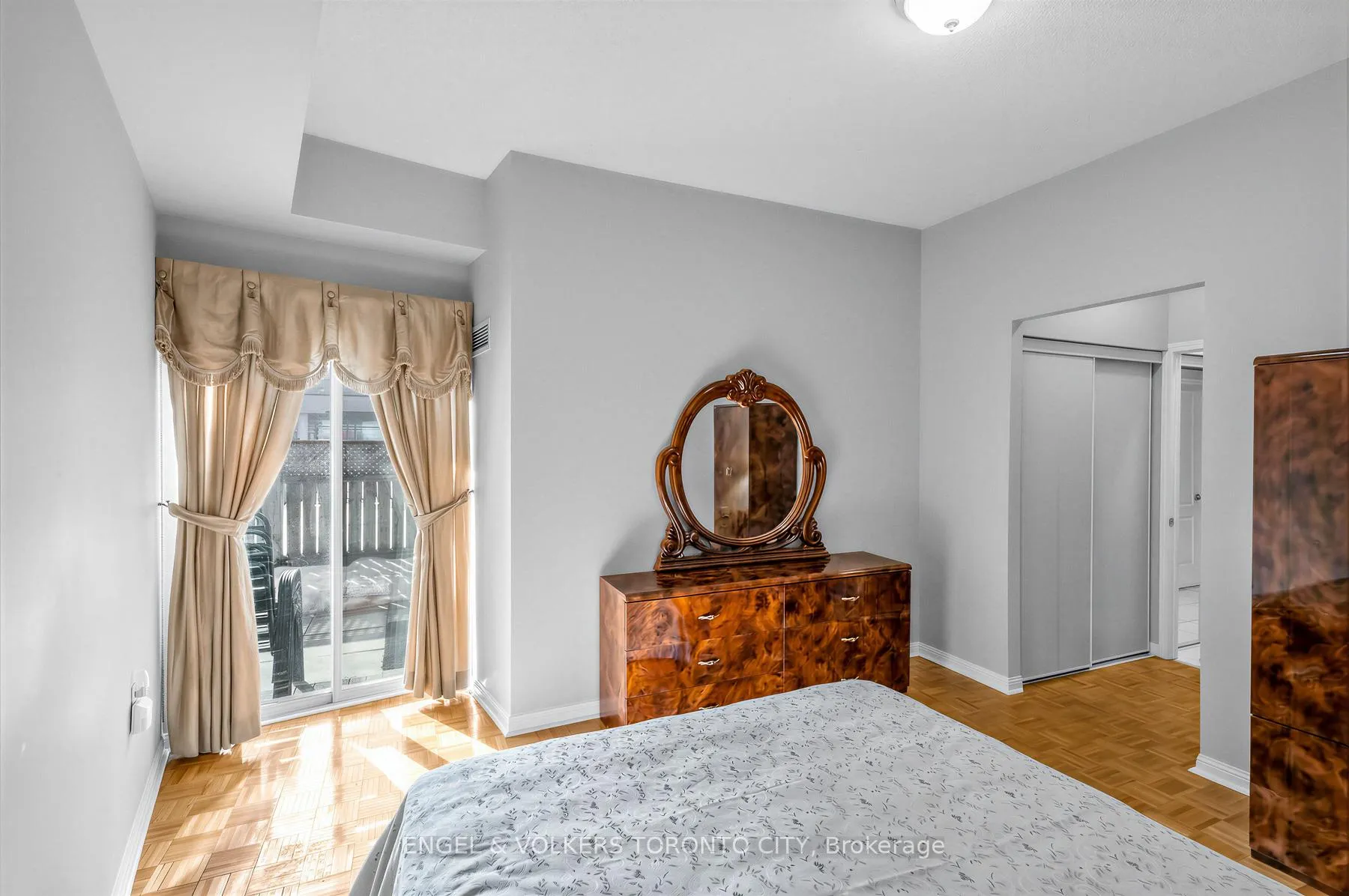 Photo 19 of Unit 105, 2506 Rutherford Road, Vaughan, Maple — HOMEH
