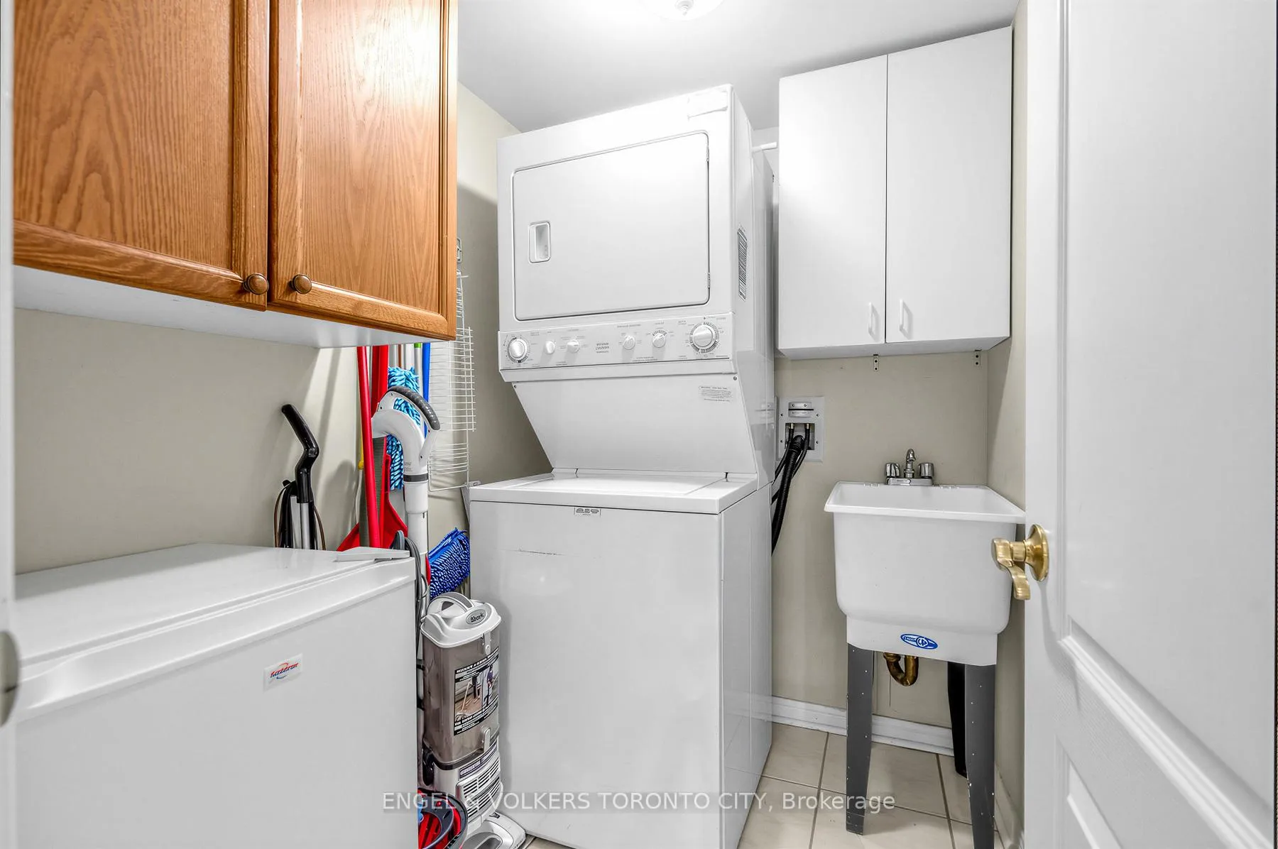 Photo 24 of Unit 105, 2506 Rutherford Road, Vaughan, Maple — HOMEH