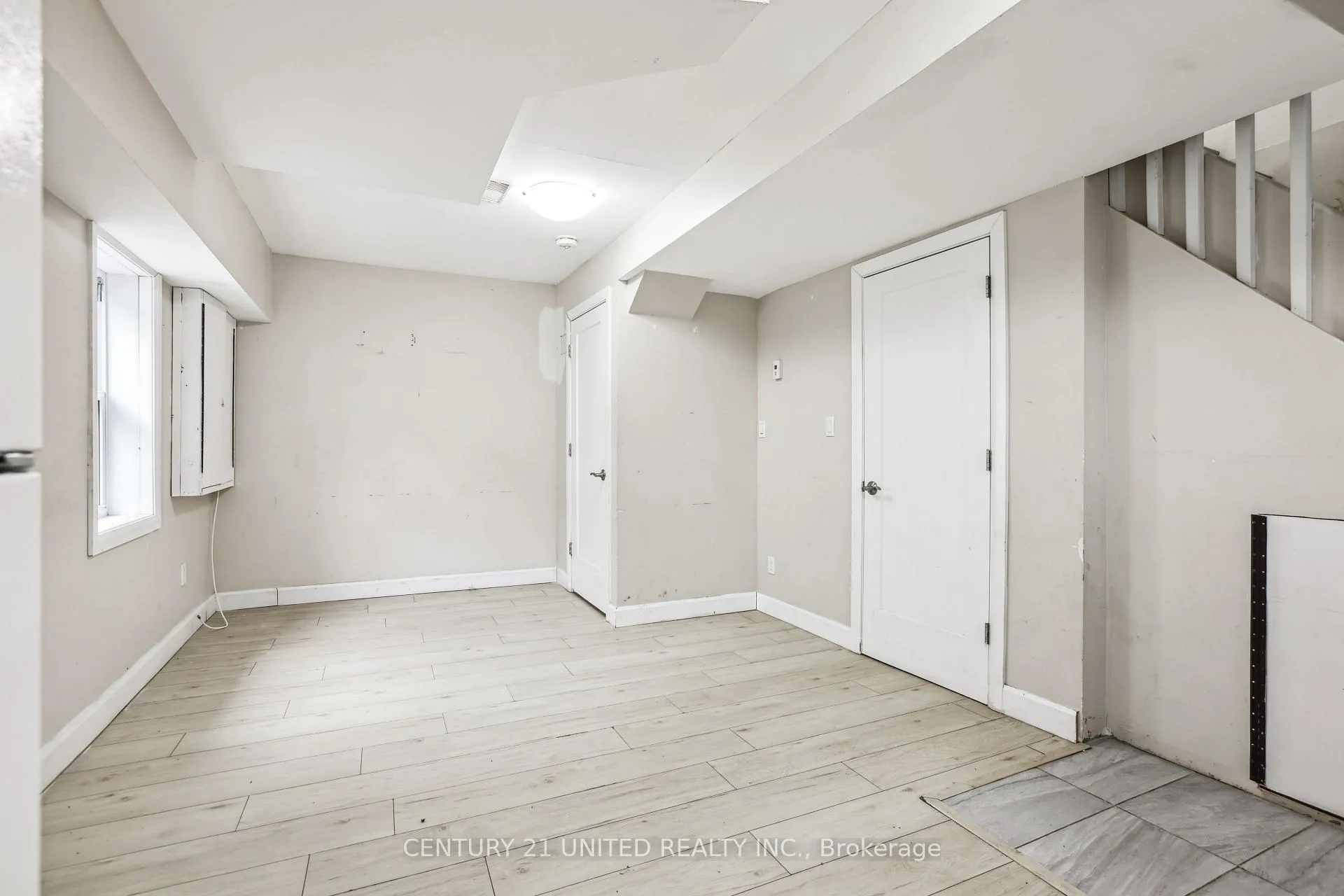 Photo 12 of Unit 2, 19 Bailey Street, St. Catharines, Western Hill — HOMEH