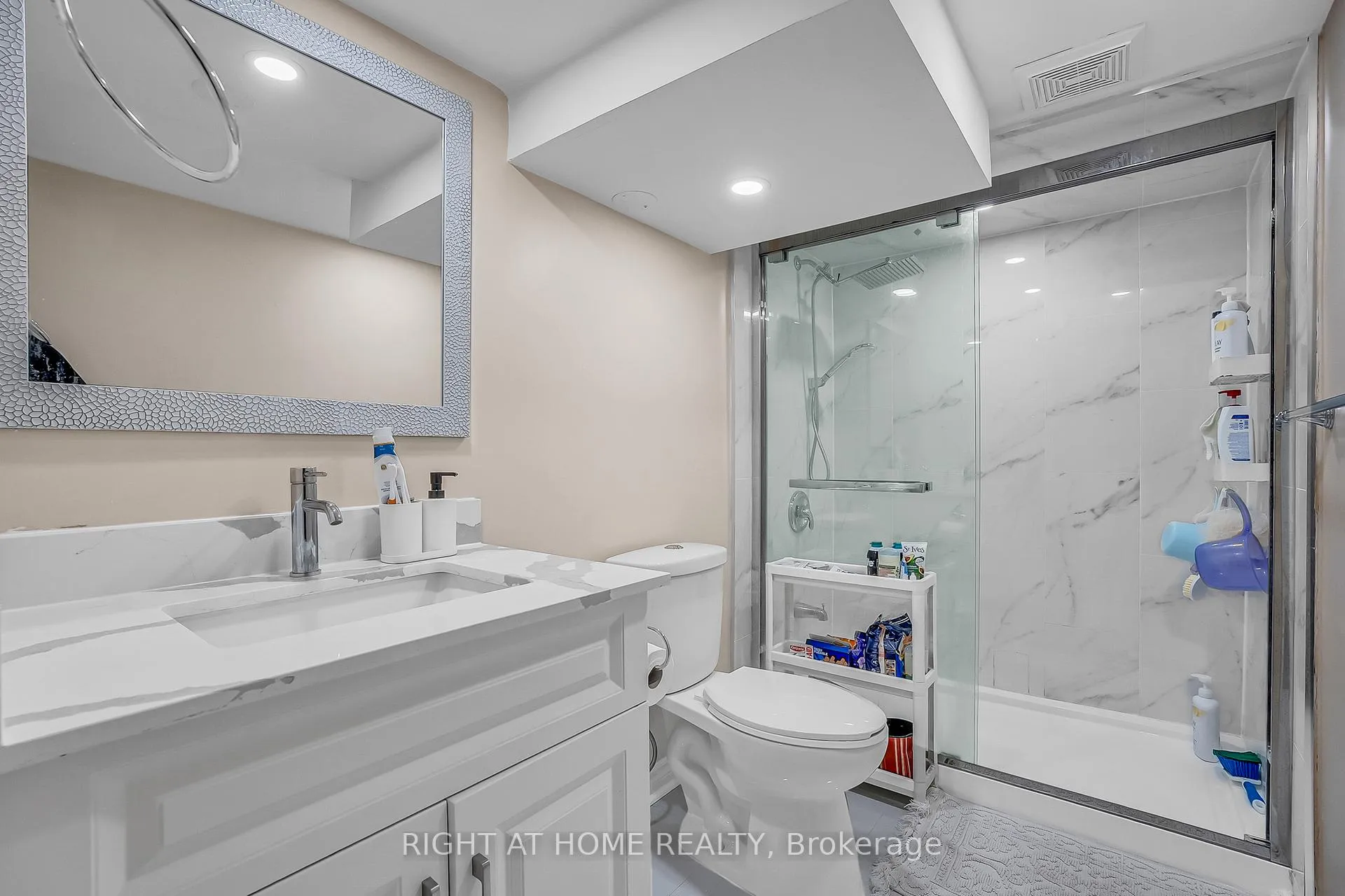 Photo 40 of 11 Tobermory Crescent, Brampton, Madoc — HOMEH