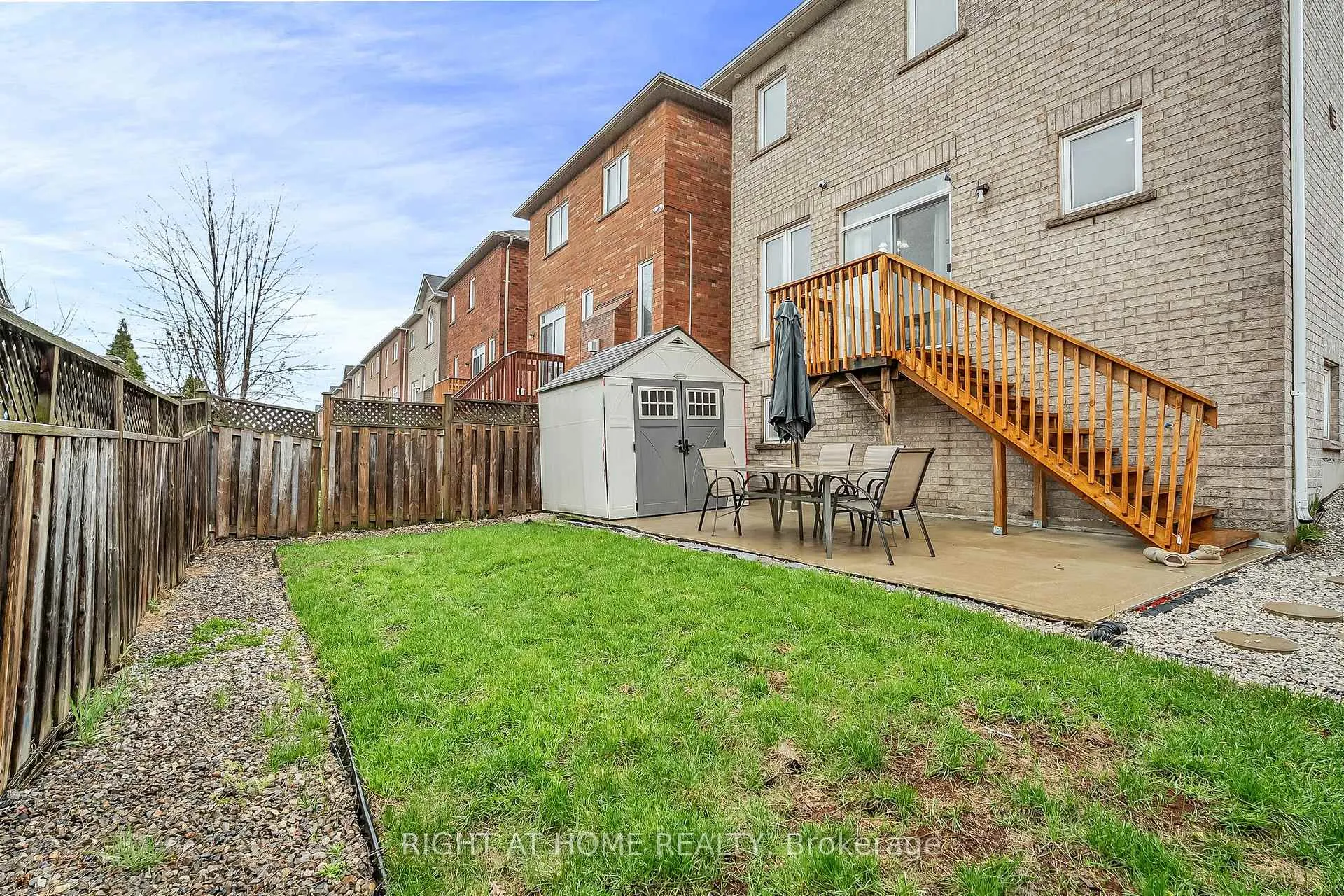 Photo 43 of 11 Tobermory Crescent, Brampton, Madoc — HOMEH