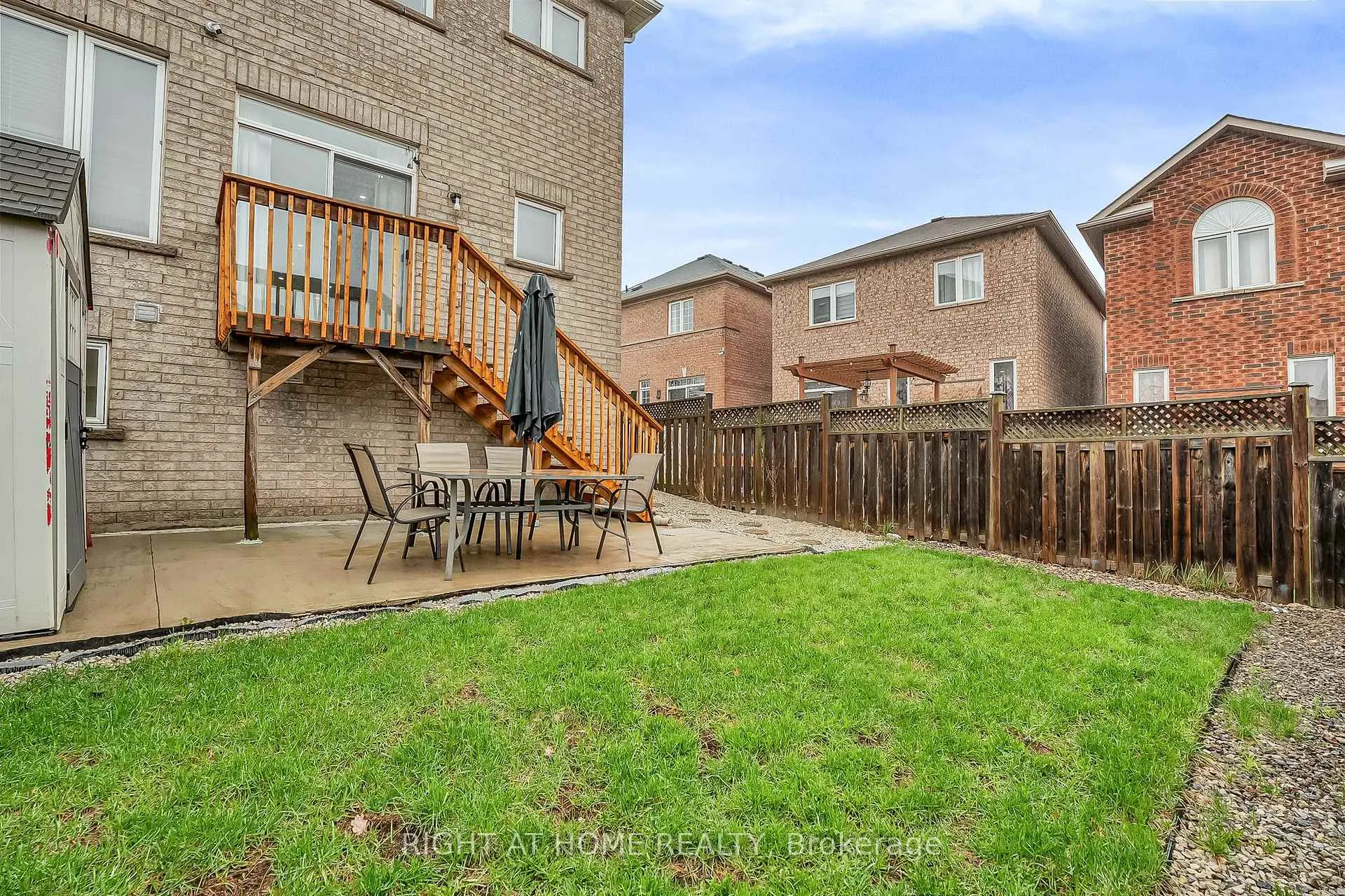 Photo 44 of 11 Tobermory Crescent, Brampton, Madoc — HOMEH