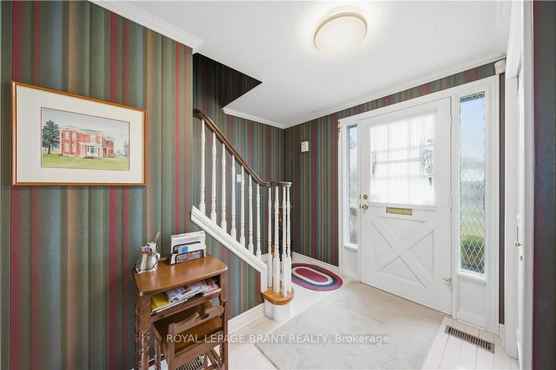 Photo 5 of 37 Parkview Crescent, Kitchener — HOMEH
