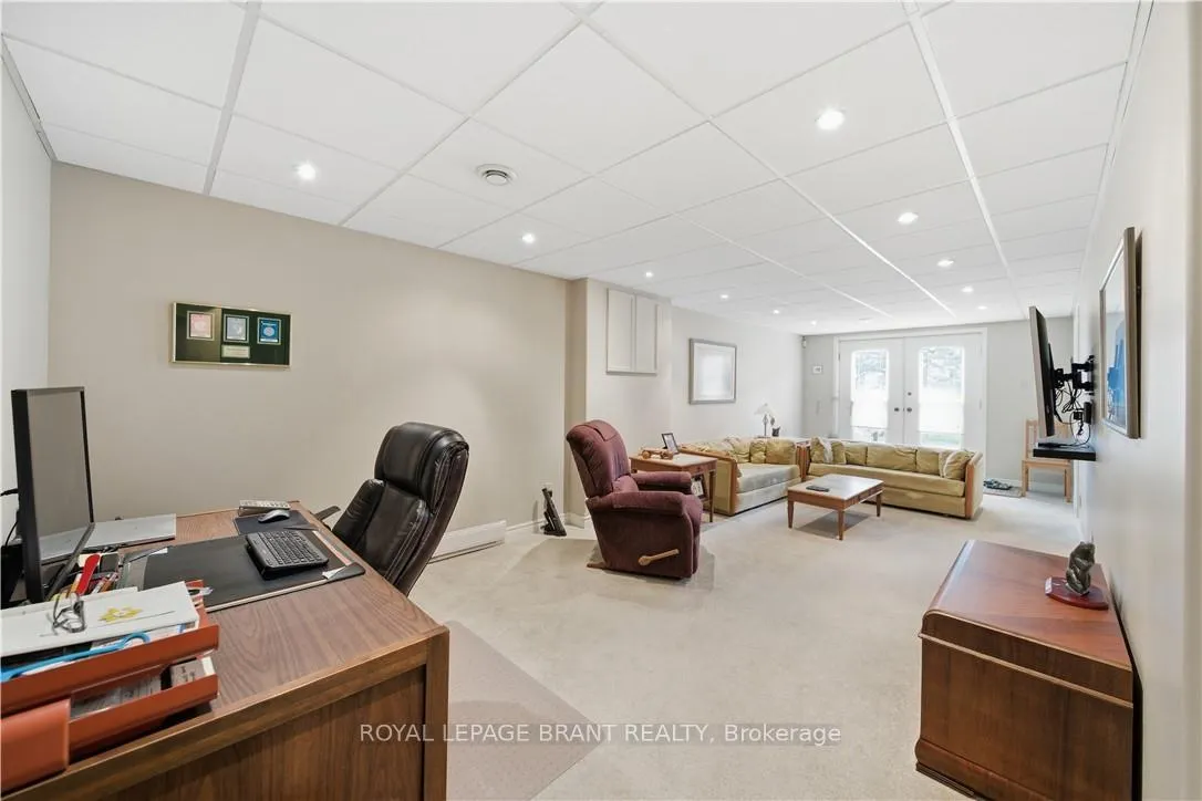 Photo 26 of 37 Parkview Crescent, Kitchener — HOMEH