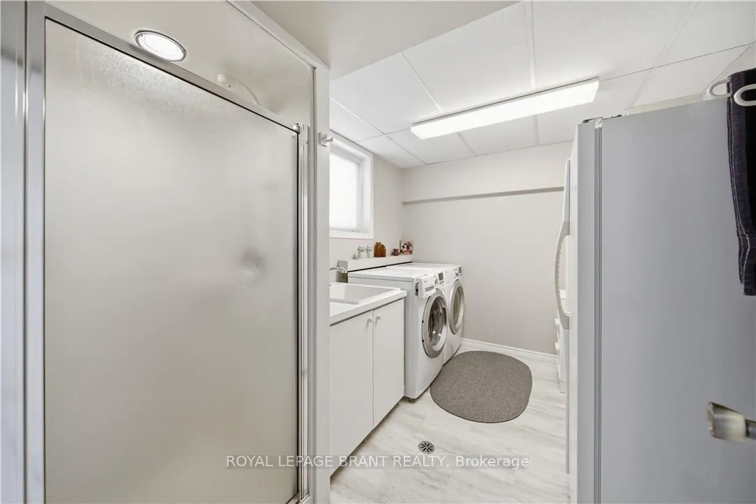 Photo 28 of 37 Parkview Crescent, Kitchener — HOMEH