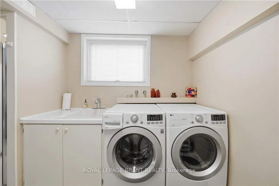 Photo 30 of 37 Parkview Crescent, Kitchener — HOMEH