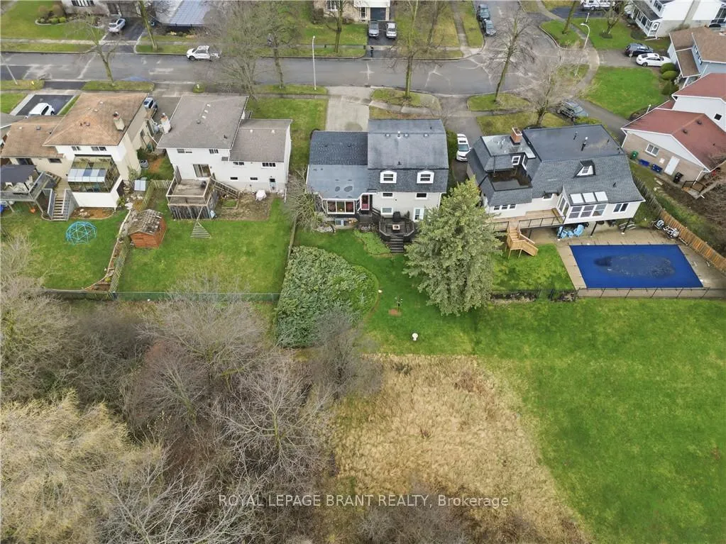 Photo 36 of 37 Parkview Crescent, Kitchener — HOMEH