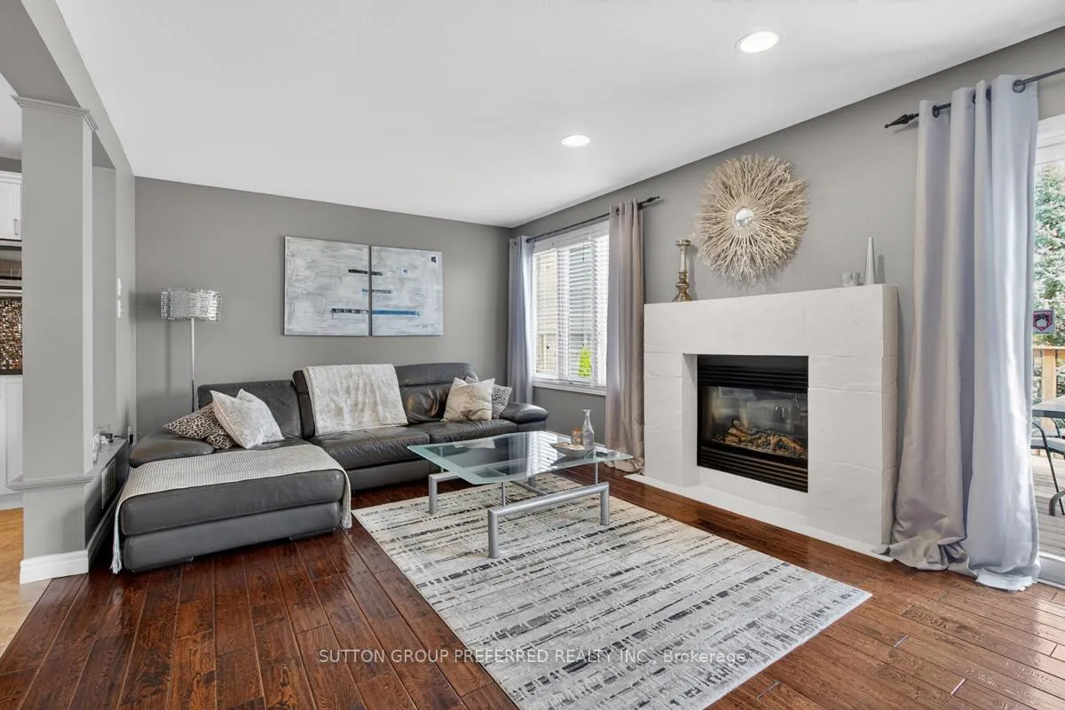 Photo 7 of 2178 Blackwater Road, London, North B — HOMEH