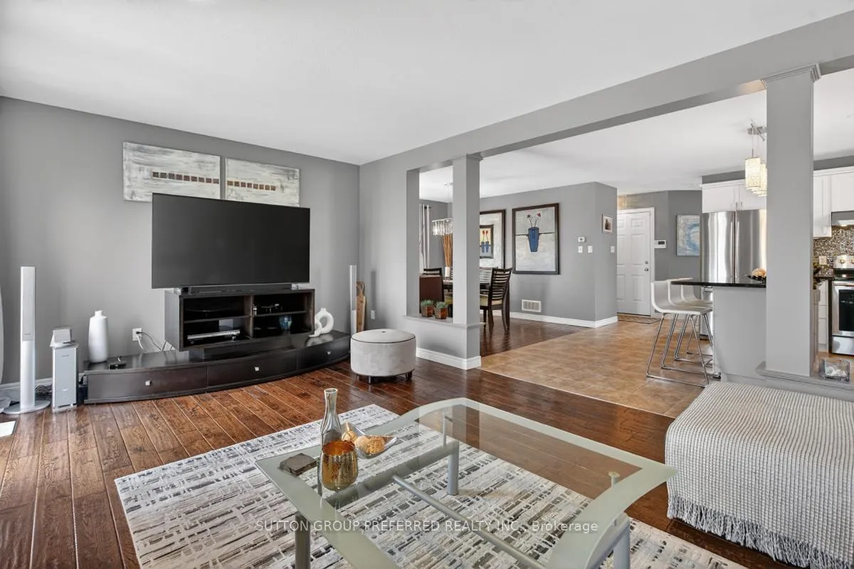 Photo 8 of 2178 Blackwater Road, London, North B — HOMEH