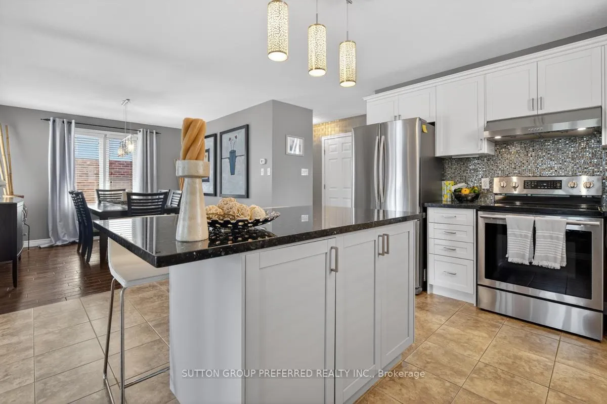 Photo 14 of 2178 Blackwater Road, London, North B — HOMEH