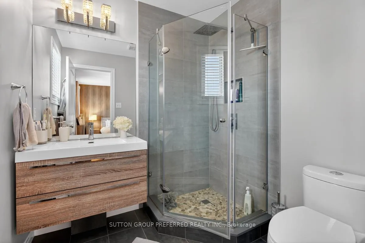 Photo 19 of 2178 Blackwater Road, London, North B — HOMEH