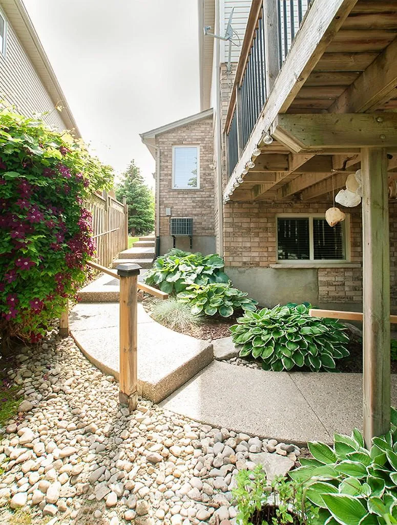 Photo 40 of 2178 Blackwater Road, London, North B — HOMEH