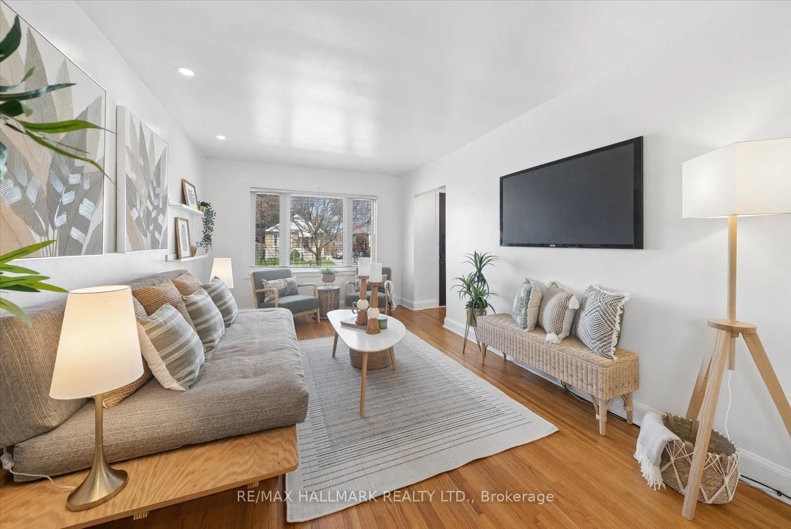 Photo 7 of 46 Marsh Road, Scarborough, Clairlea-Birchmount — HOMEH