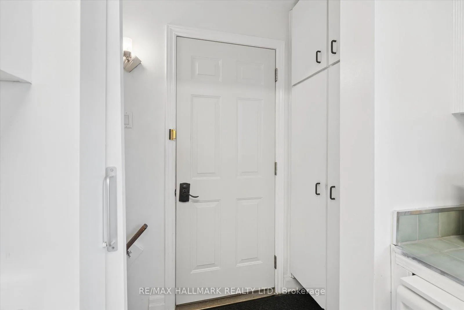 Photo 22 of 46 Marsh Road, Scarborough, Clairlea-Birchmount — HOMEH
