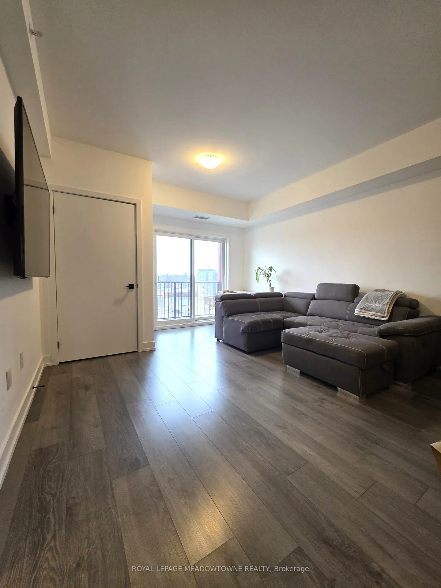 Photo 18 of Unit 608, 10 Culinary Lane, Barrie, Rural Barrie Southeast — HOMEH