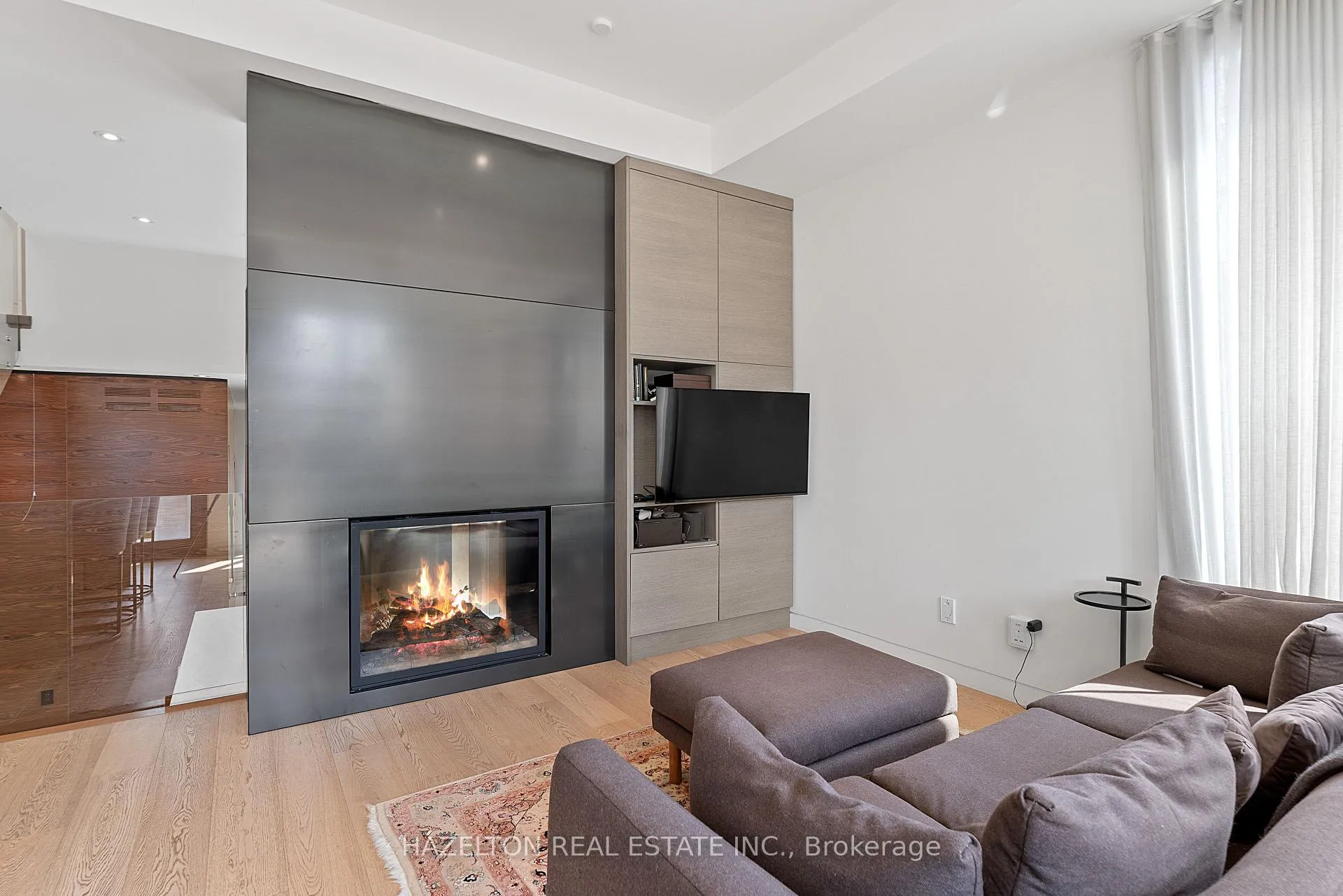 Photo 5 of 143 Joicey Boulevard, Toronto, Bedford Park-Nortown — HOMEH