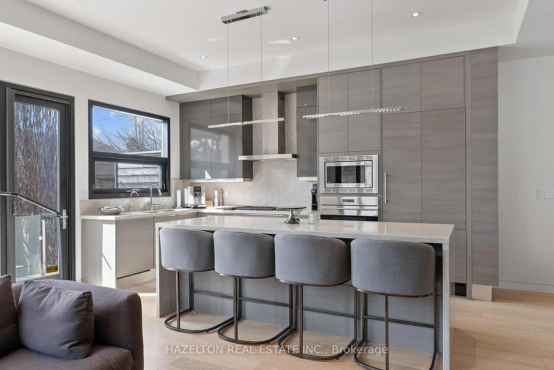 Photo 7 of 143 Joicey Boulevard, Toronto, Bedford Park-Nortown — HOMEH