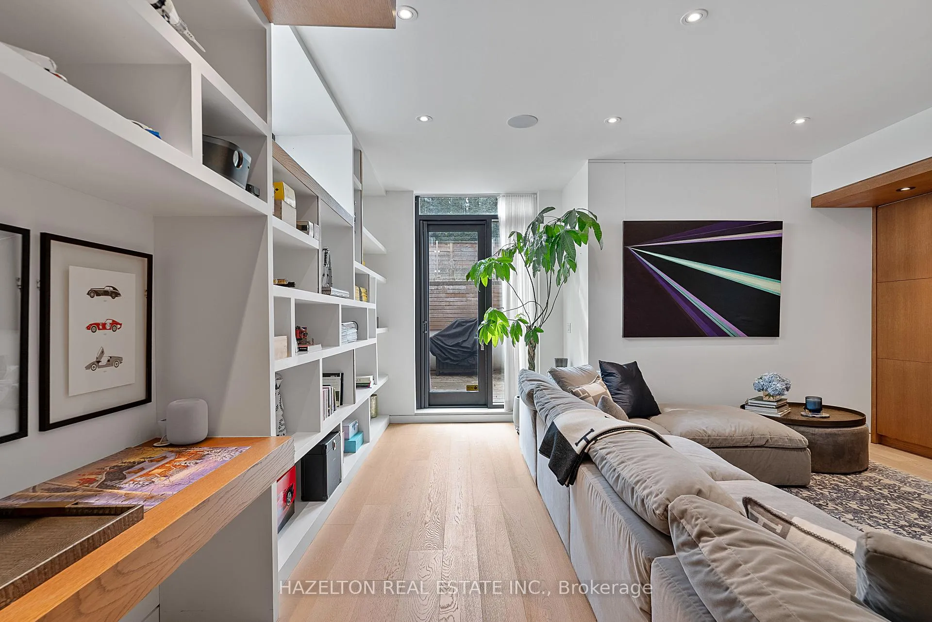Photo 14 of 143 Joicey Boulevard, Toronto, Bedford Park-Nortown — HOMEH