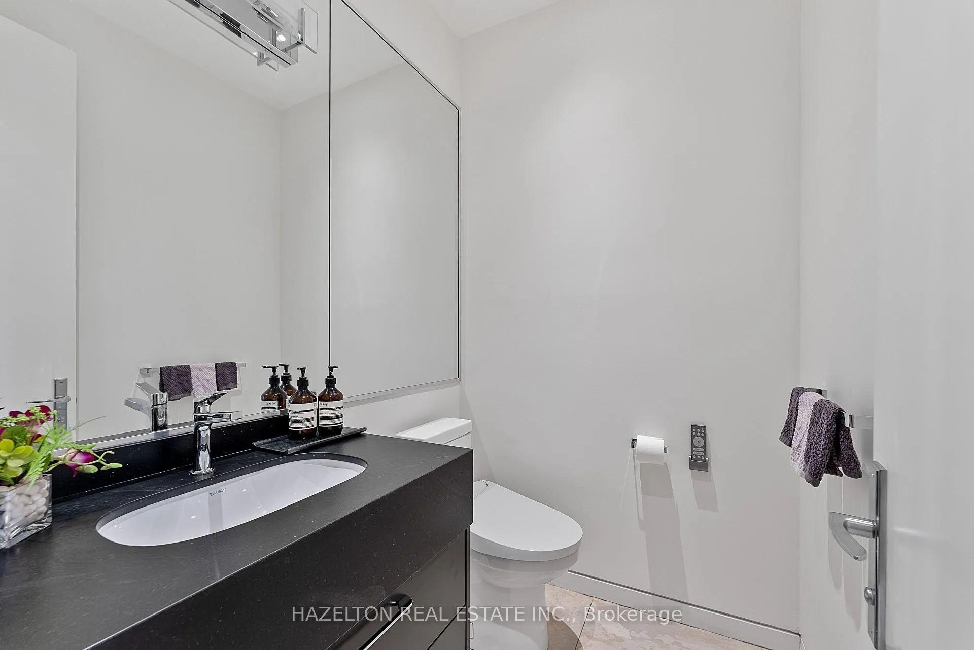 Photo 27 of 143 Joicey Boulevard, Toronto, Bedford Park-Nortown — HOMEH