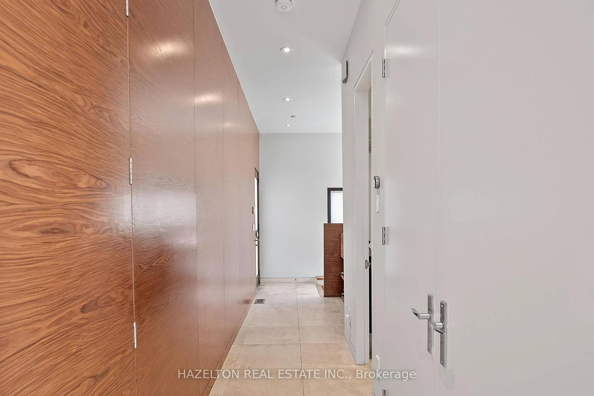 Photo 29 of 143 Joicey Boulevard, Toronto, Bedford Park-Nortown — HOMEH