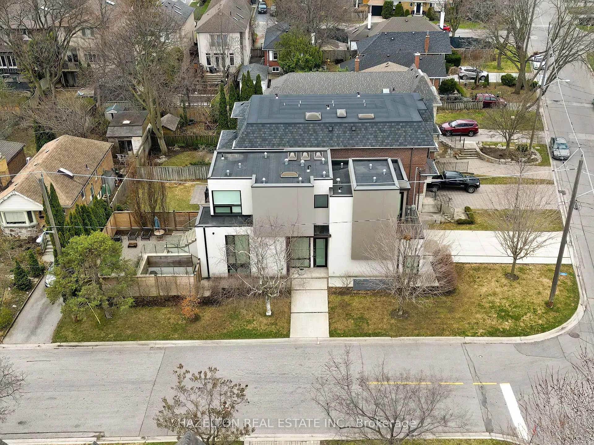 Photo 36 of 143 Joicey Boulevard, Toronto, Bedford Park-Nortown — HOMEH