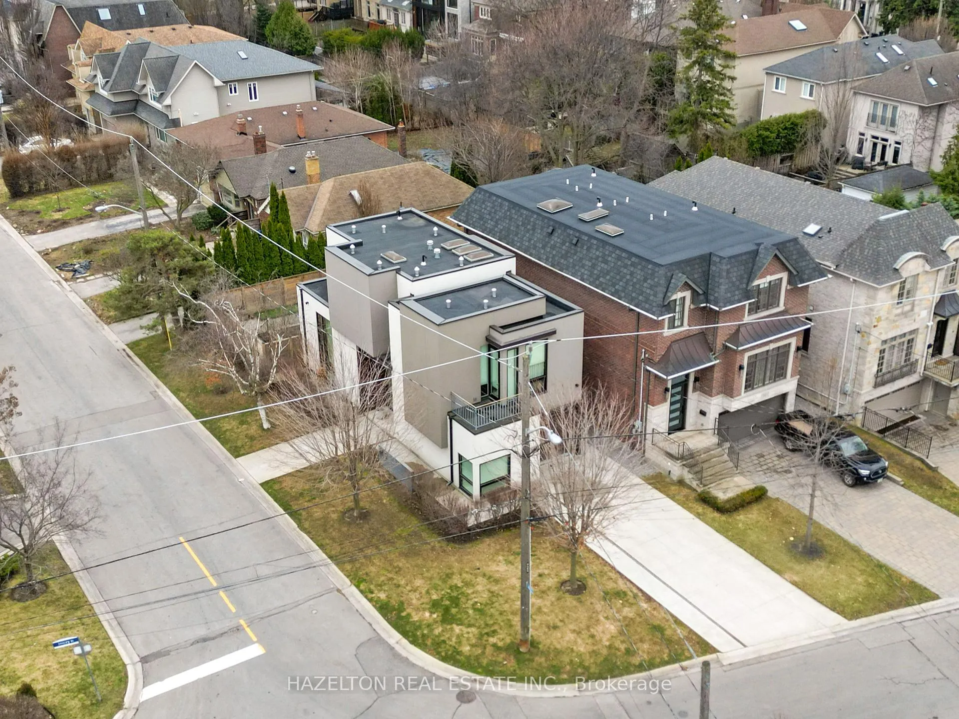 Photo 37 of 143 Joicey Boulevard, Toronto, Bedford Park-Nortown — HOMEH