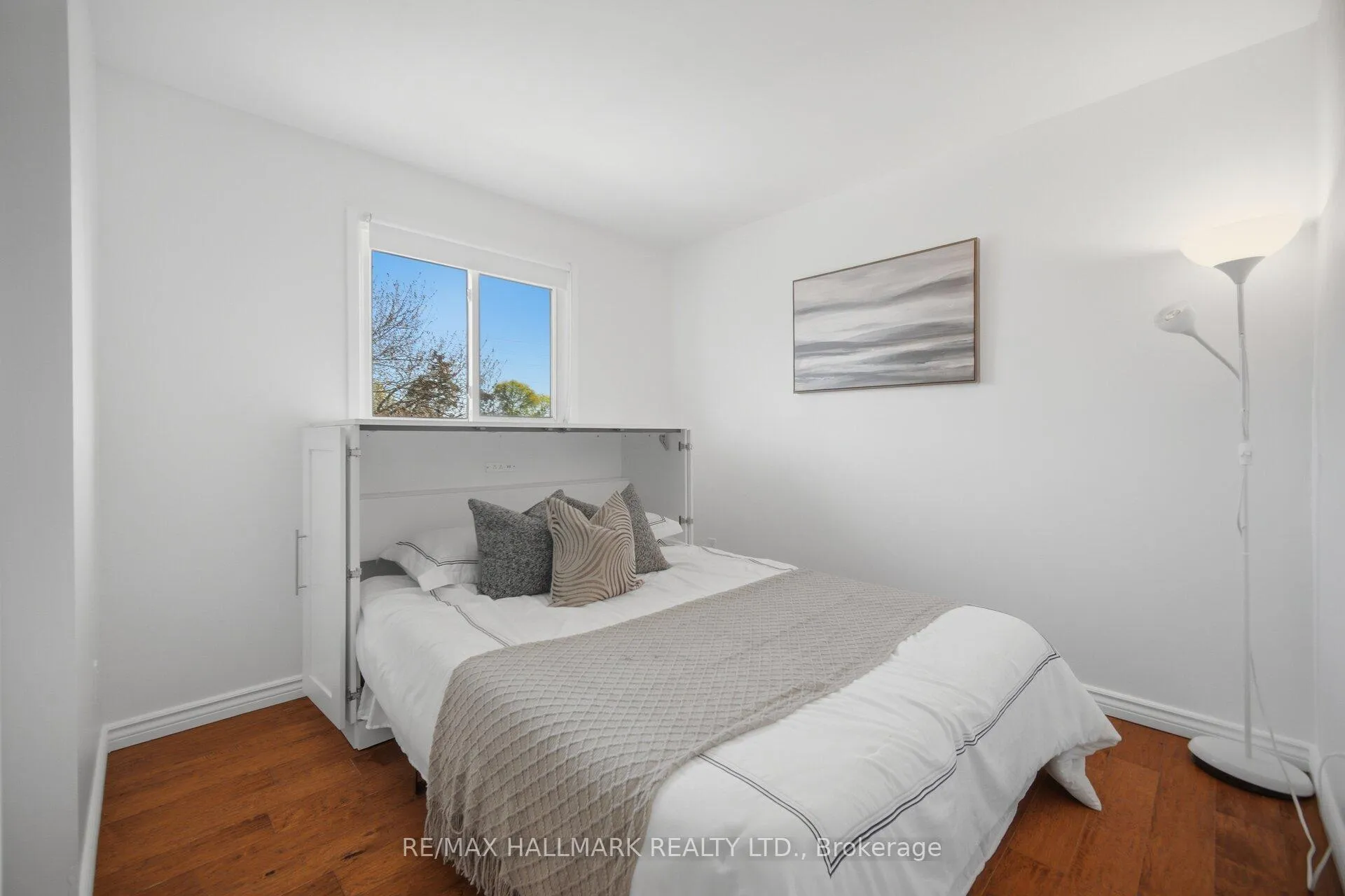 Photo 13 of 10 Northgate Boulevard, Brampton, Westgate — HOMEH