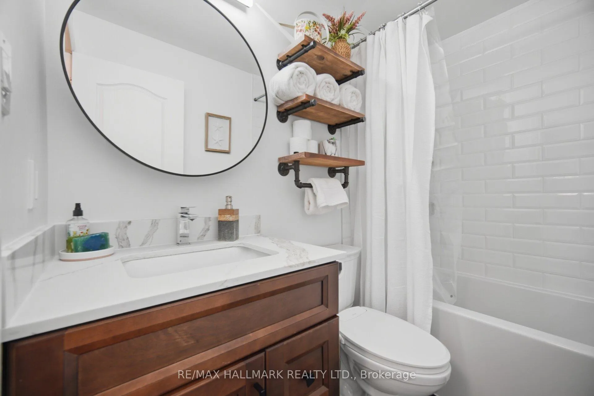 Photo 15 of 10 Northgate Boulevard, Brampton, Westgate — HOMEH