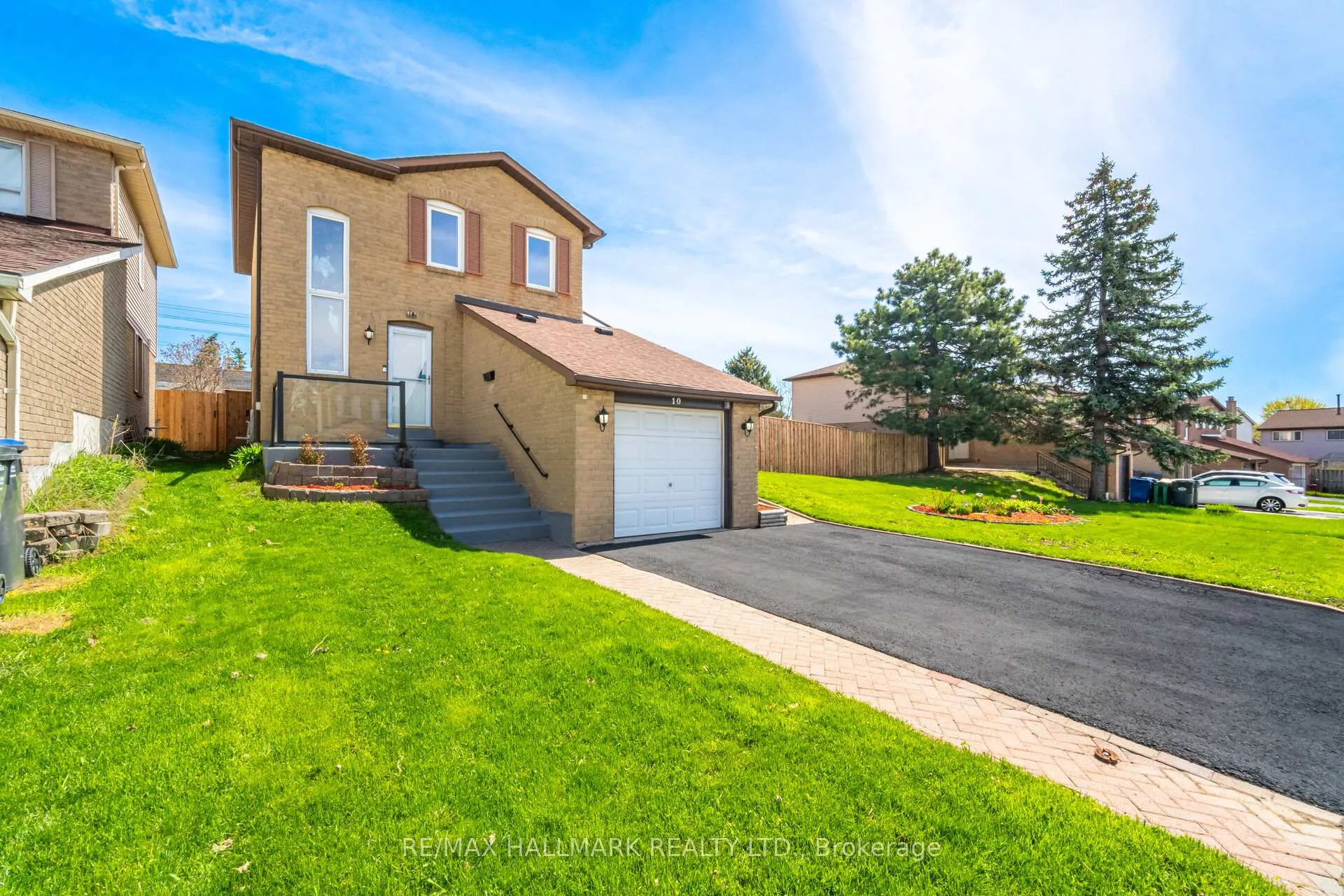 Photo 31 of 10 Northgate Boulevard, Brampton, Westgate — HOMEH