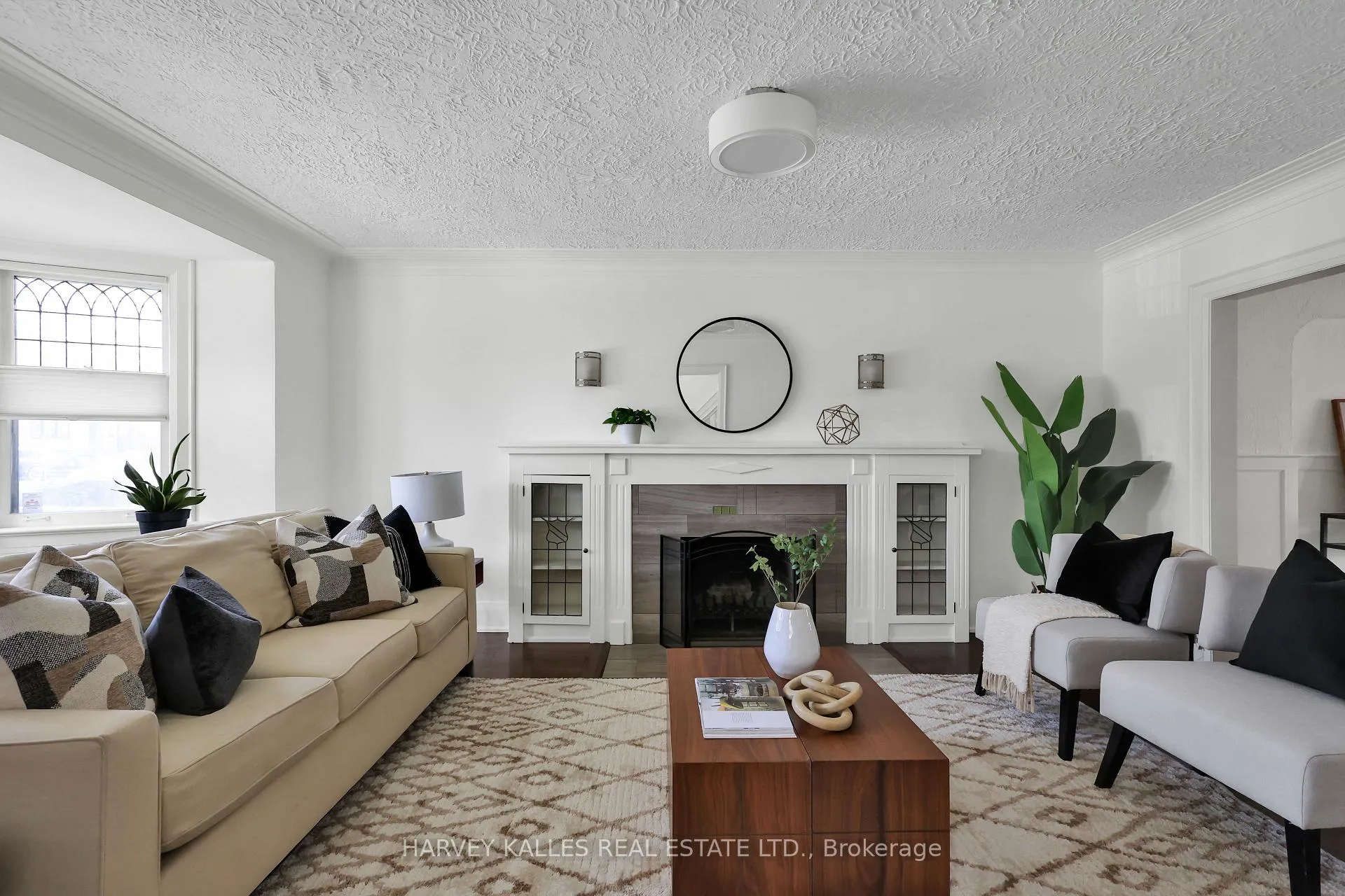 Photo 9 of 30 Braeside Road, Toronto, Lawrence Park North — HOMEH