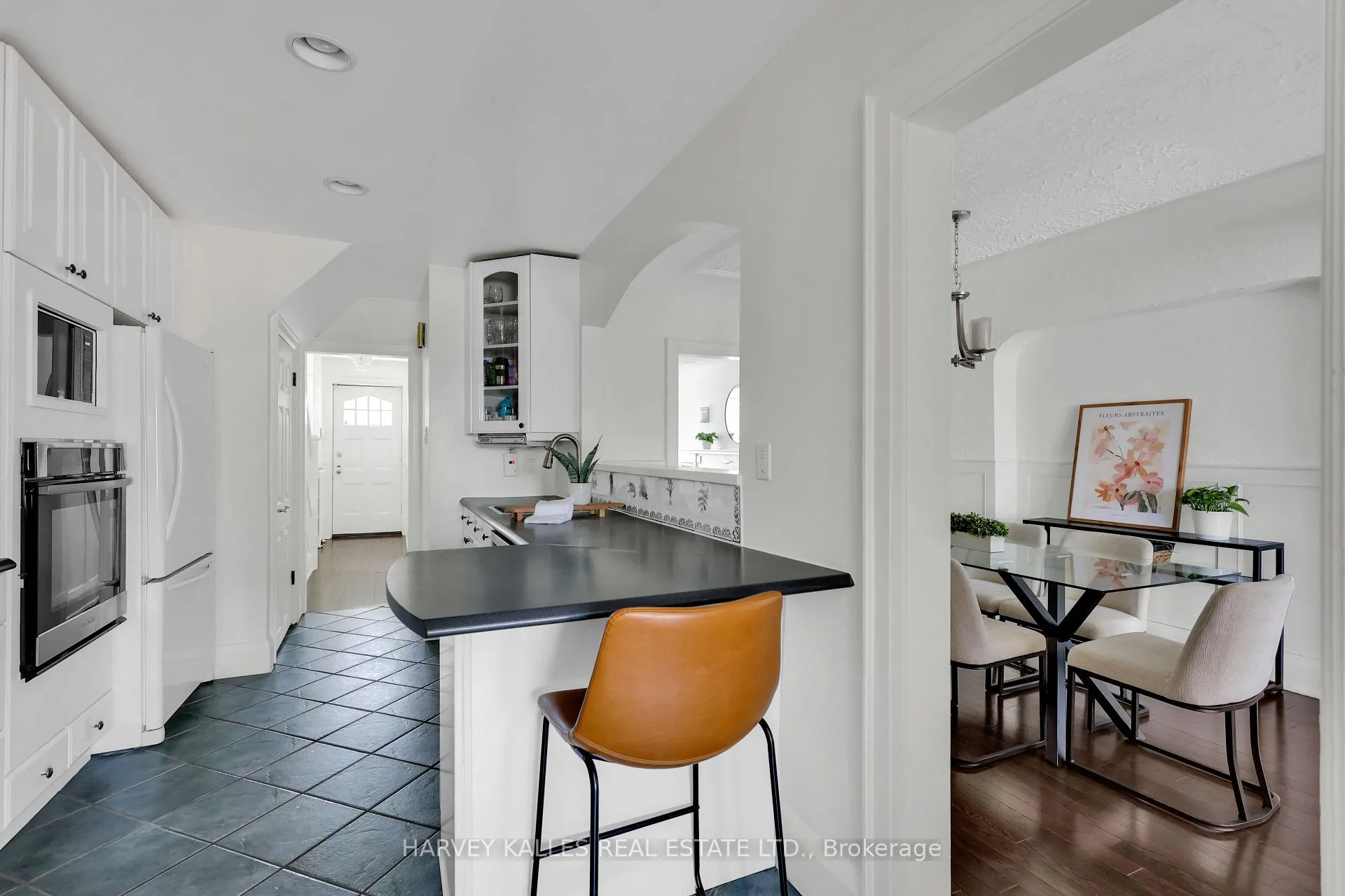 Photo 20 of 30 Braeside Road, Toronto, Lawrence Park North — HOMEH