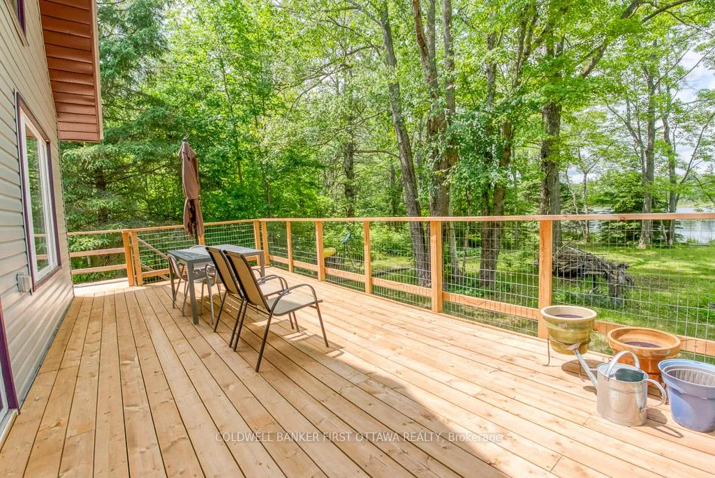 Photo 8 of 1305 Thunder Lane, Central Frontenac, Frontenac Centre — HOMEH