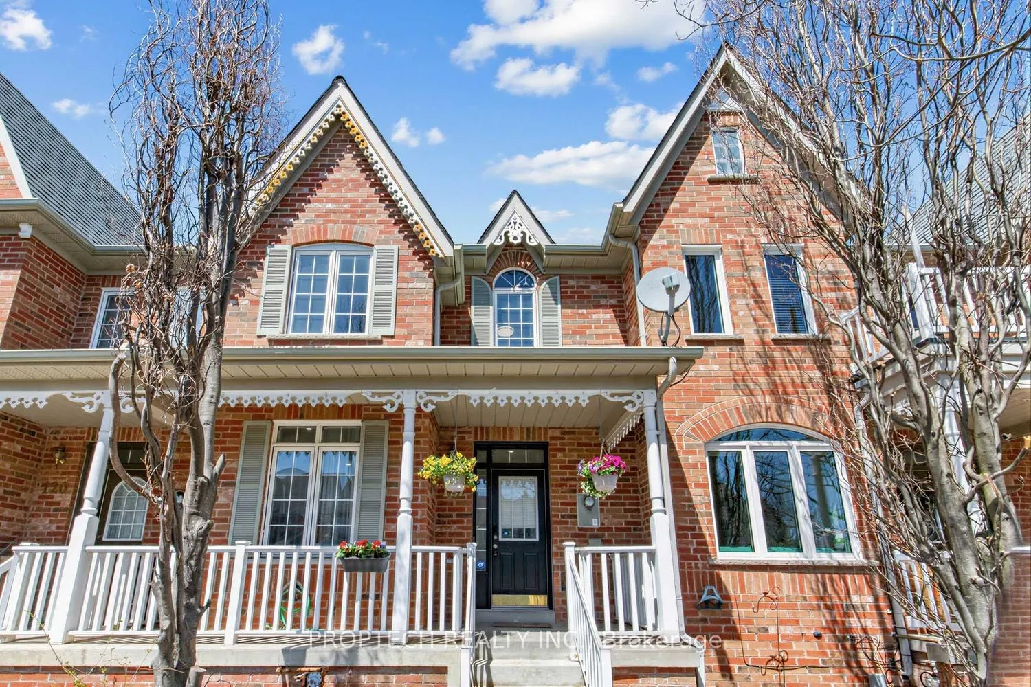 Photo 1 of 122 The Fairways, Markham, Angus Glen — HOMEH