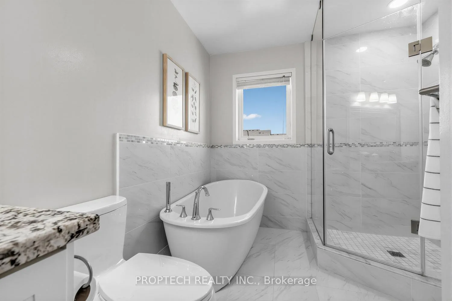 Photo 27 of 122 The Fairways, Markham, Angus Glen — HOMEH