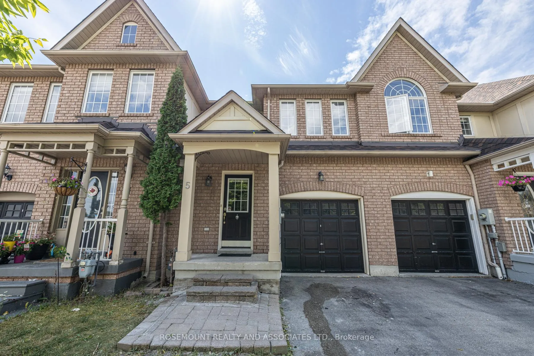 Photo 1 of 5 Playfair Road, Whitby, Downtown Whitby — HOMEH