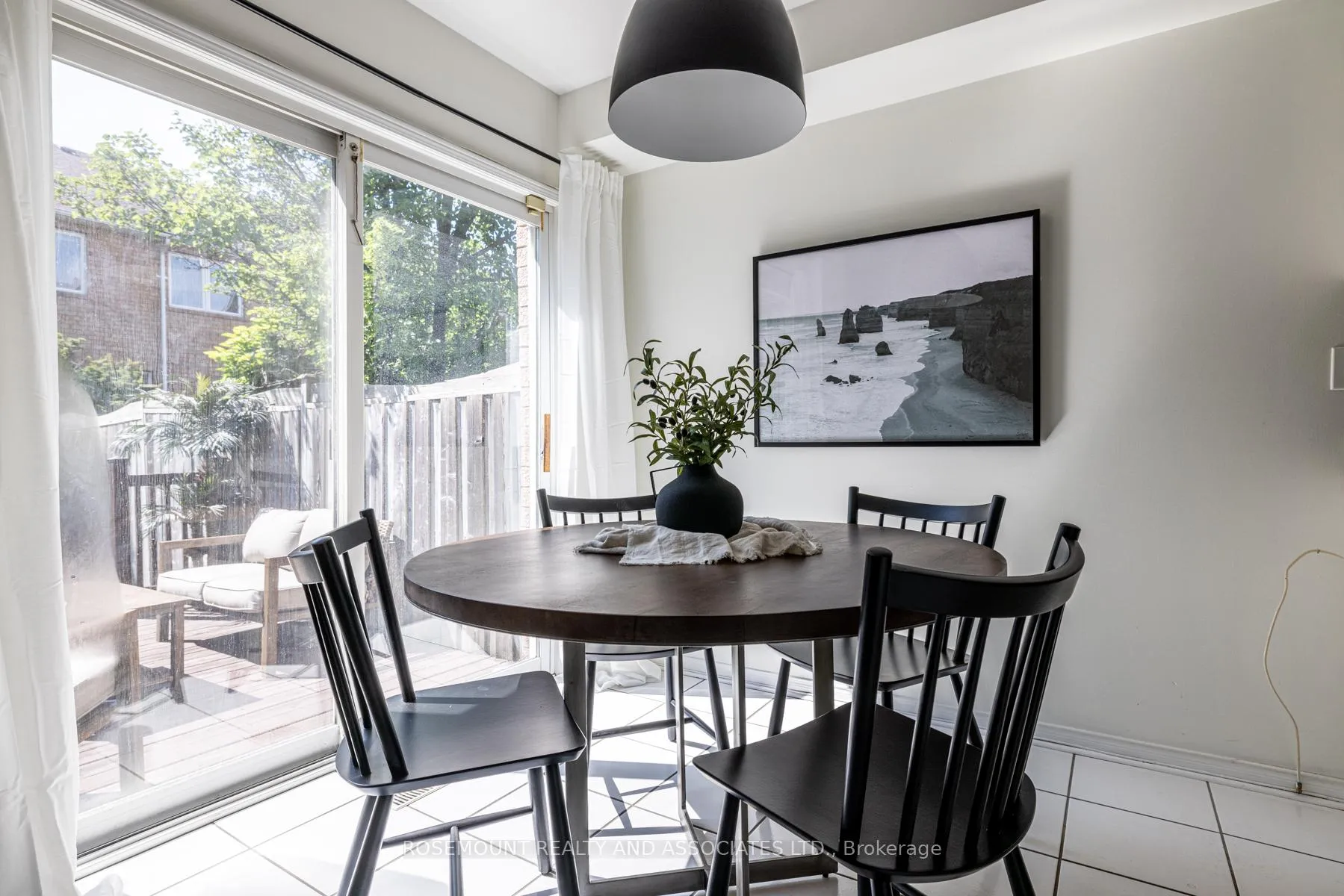 Photo 12 of 5 Playfair Road, Whitby, Downtown Whitby — HOMEH