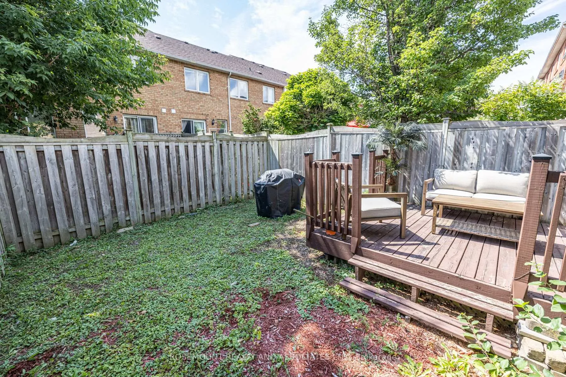 Photo 20 of 5 Playfair Road, Whitby, Downtown Whitby — HOMEH