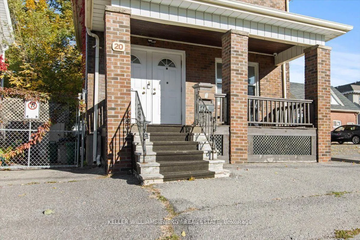 Photo 2 of Unit 2, 20 Colborne Street W, Oshawa, O'Neill — HOMEH