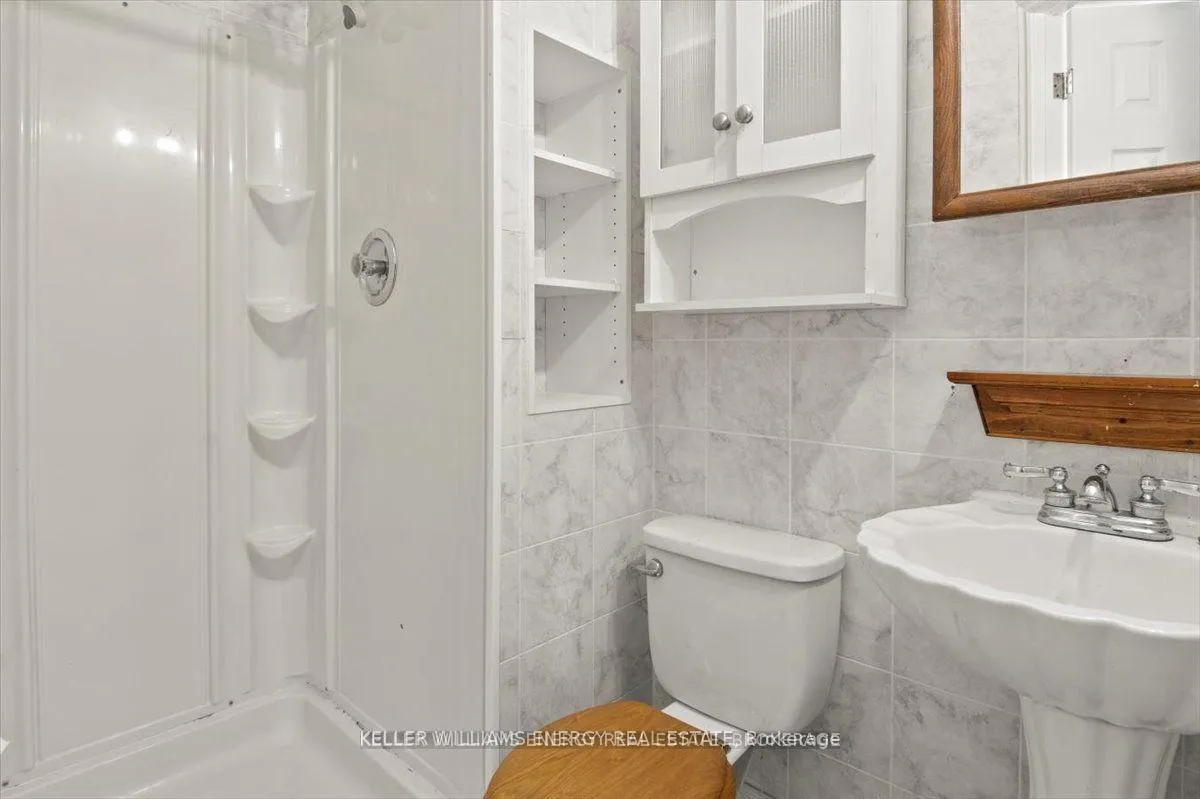 Photo 11 of Unit 2, 20 Colborne Street W, Oshawa, O'Neill — HOMEH