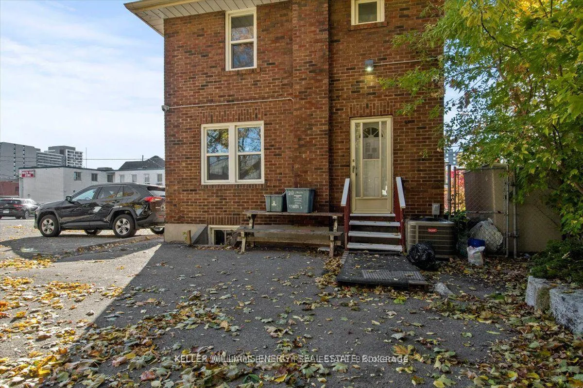 Photo 16 of Unit 2, 20 Colborne Street W, Oshawa, O'Neill — HOMEH