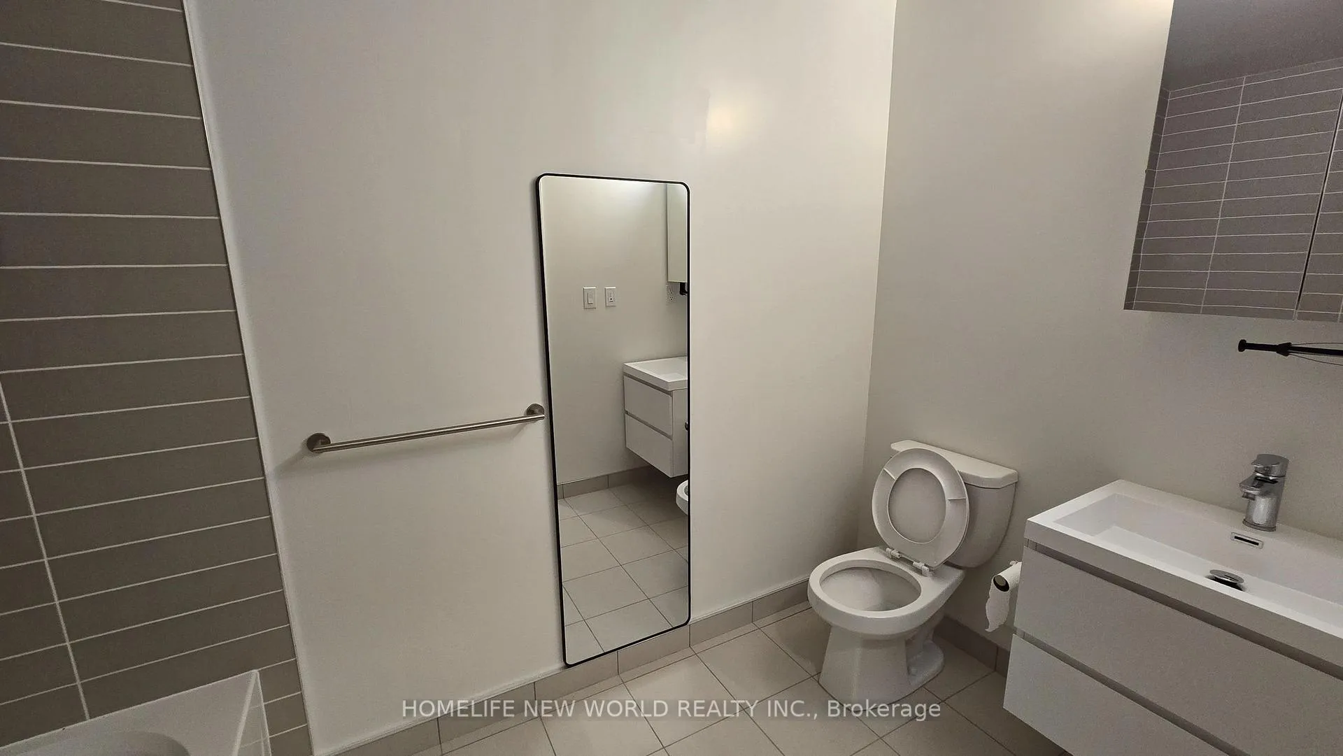 Photo 7 of Unit 507, 8119 Birchmount Road, Markham, Unionville — HOMEH