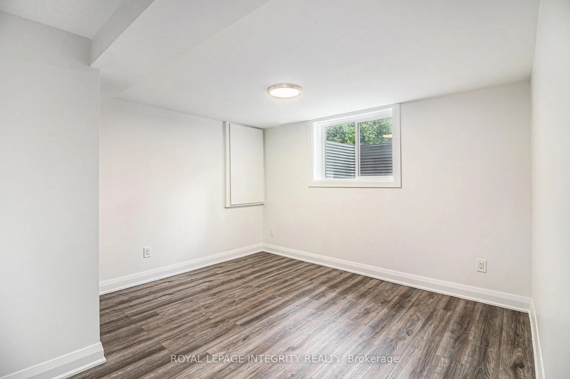 Photo 27 of 2389 Sheldon Avenue, Ottawa, Queensway Terrace South/Ridgeview — HOMEH