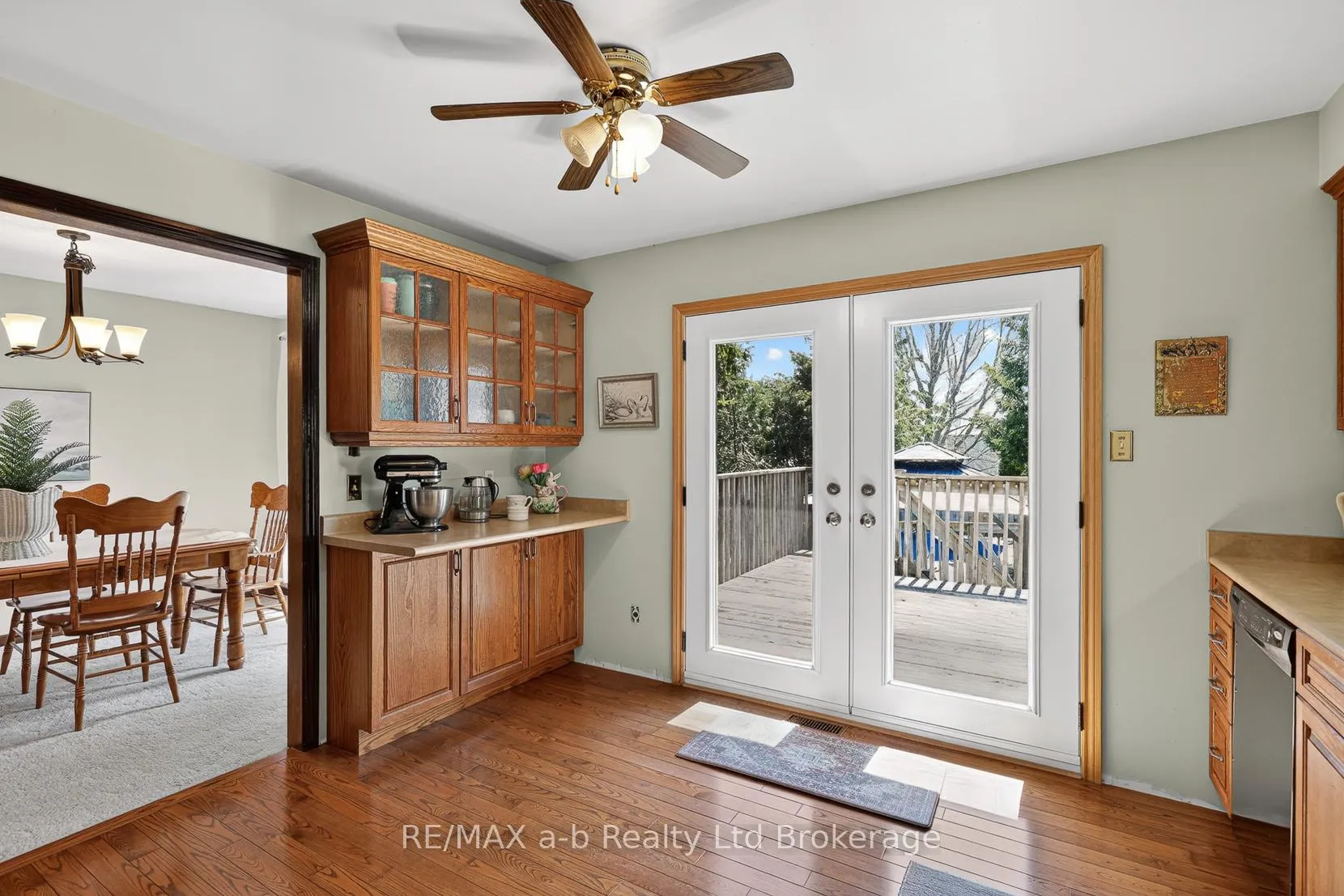 Photo 23 of 2487 Mossley Drive, Thames Centre, Mossley — HOMEH