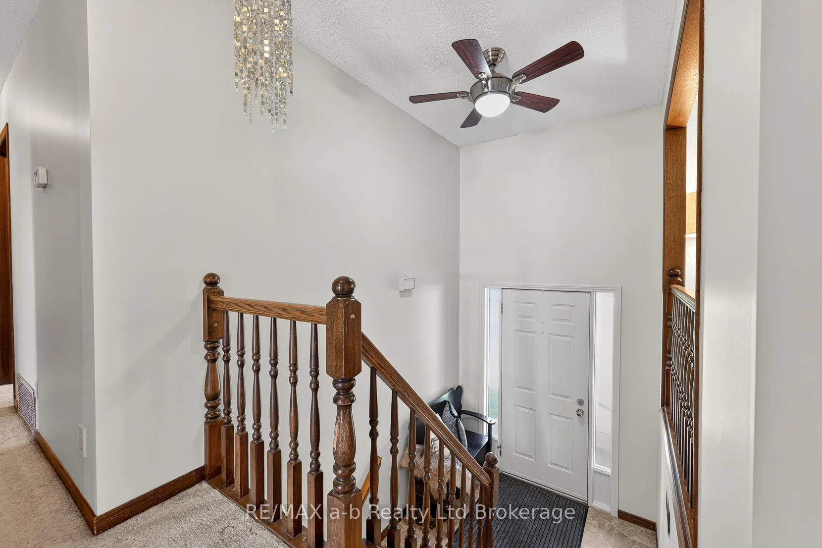 Photo 24 of 2487 Mossley Drive, Thames Centre, Mossley — HOMEH