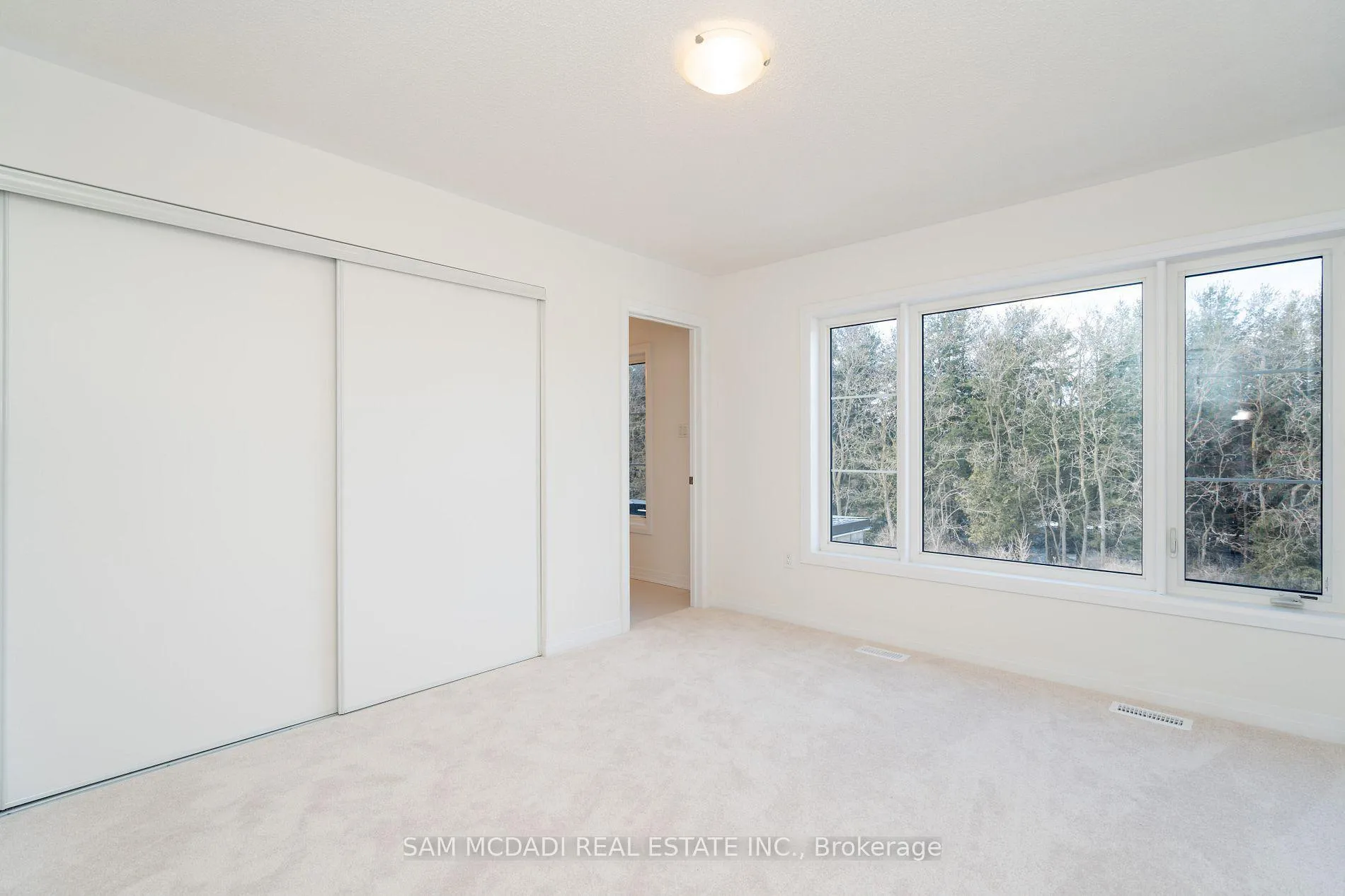 Photo 36 of 3 Blain Drive, Hamilton, Rural Glanbrook — HOMEH