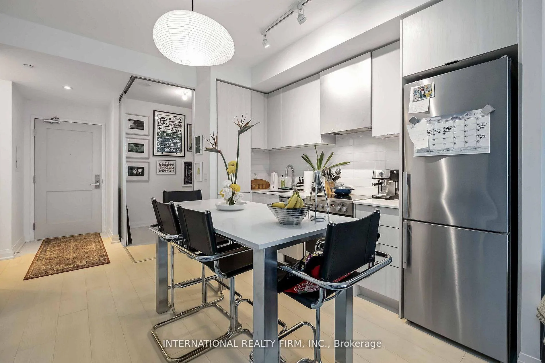 Photo 5 of Unit 802, 10 Gibbs Road, Etobicoke, Islington-City Centre West — HOMEH