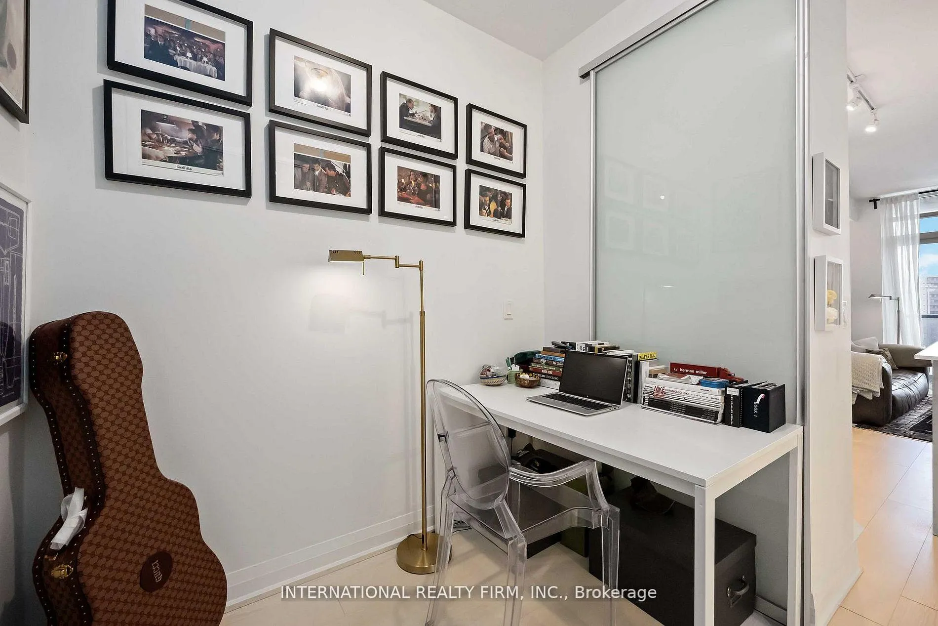Photo 8 of Unit 802, 10 Gibbs Road, Etobicoke, Islington-City Centre West — HOMEH