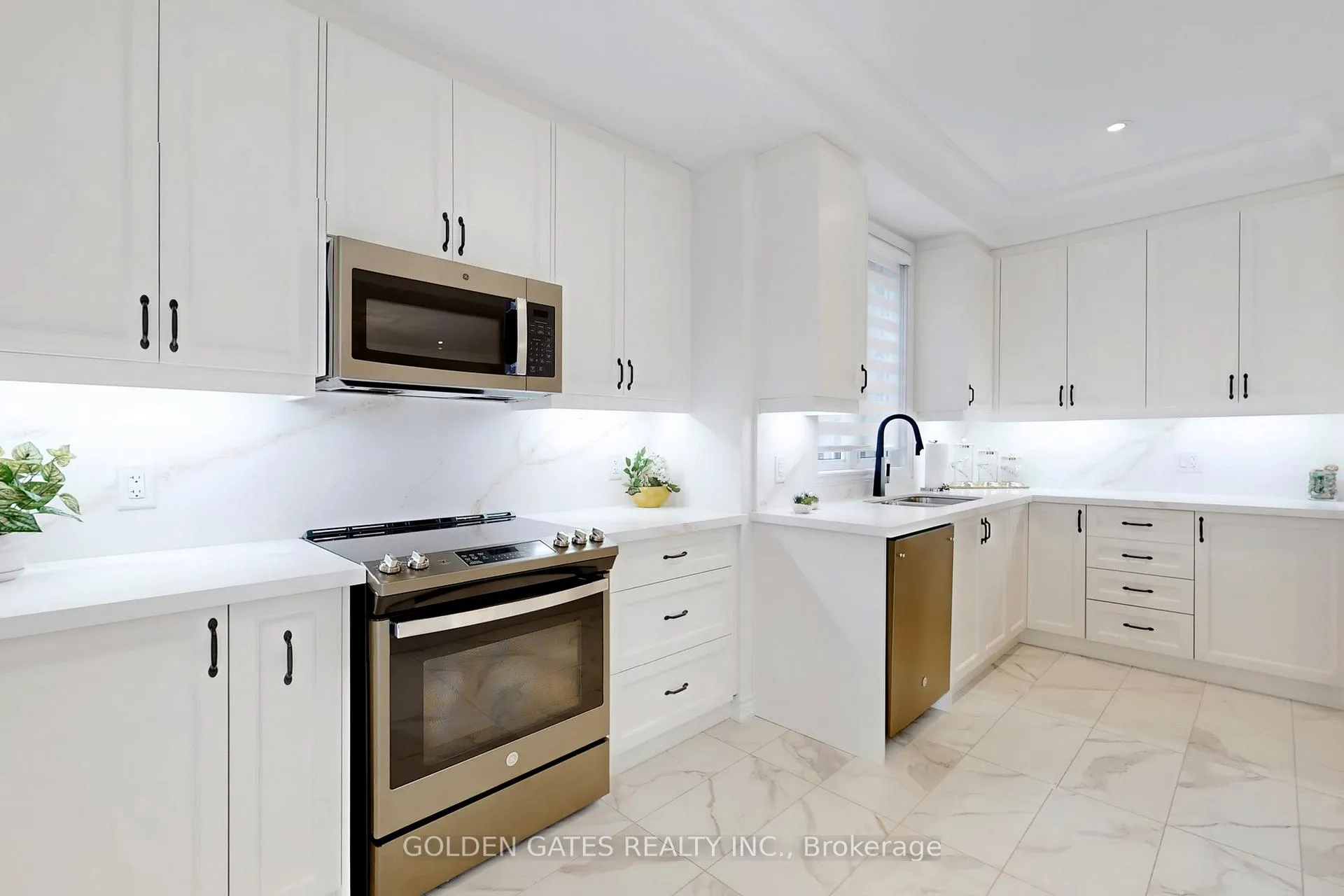 Photo 16 of 449 Balsam Street, Scugog, Port Perry — HOMEH